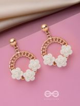 The Milky Blooms - Golden Earrings