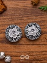 BLOSSOM SPINS - OXIDISED STUD EARRINGS