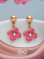 BLOOMLET DELIGHTS - GOLDEN EMBELLISHED EARRINGS