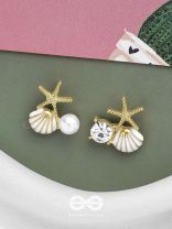 STARFISH & SEASHELL WISHES - GOLDEN AND WHITE EMBELLISHED STUD EARRINGS