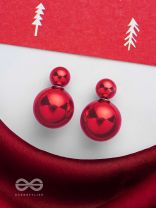 GIGGLES & GLITTERS - RED PEARLS STUD EARRINGS