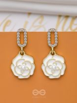 THE MIDNIGHT ROSE - GOLDEN AND WHITE EMBELLISHED EARRINGS