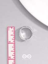 THE FIREBOLT FANG - STATEMENT SILVER RING (ADJUSTABLE)