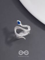 THE SAPPHIRE SERPENTINE - STATEMENT SILVER ADJUSTABLE RING 