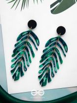 THE TROPICAL LEAFLETS - GREEN ACRYLIC EARRINGS