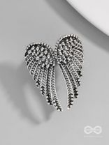 MIDNIGHT RAVEN WING - STATEMENT SILVER RING (ADJUSTABLE)