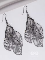 LEAF ME BREATHLESS - SILVER STATEMENT EARRINGS