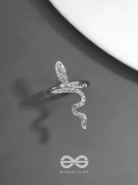 STUDDED SLYTHERIN - STATEMENT SILVER RING (ADJUSTABLE)