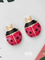 LOVELY LITTLE LADYBUG - GOLDEN EMBELLISHED STUD EARRINGS
