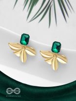 EMERALD DREAMS - GOLDEN EMBELLISHED EARRINGS