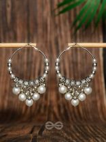Stardust Pearl - Oxidized Pearl Hoop Earrings