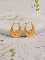 Dazzling Flickers - Golden Stainless Steel Earrings With Anti-Tarnish Coating