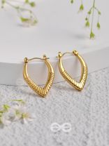 Shimmer Drops - Golden Stainless Steel Earrings With Anti-Tarnish Coating
