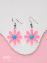 Bloom In Style - Elegant Acrylic Earrings (Pink)