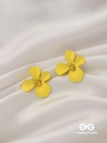 Citrine Bloom - Enameled Ear Studs