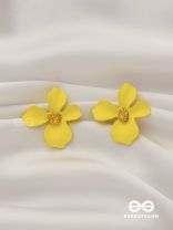 Citrine Bloom - Enameled Ear Studs