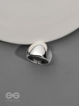 The Silver Stunner- Bold Silver Ring 