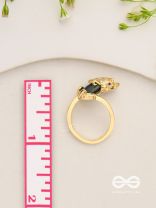 Dragonheart's Crown - Golden Statement Ring 