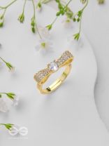 Sparkling Bow Affair - Golden Embellished Ring 
