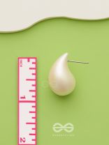 Glitter Drops - Holographic Acrylic Earrings (White)