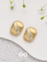 Classy Blocks - Golden Stud Earrings