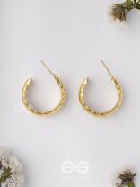 Jubilee Luster - Golden Earrings