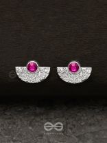 The Rouge Beauty - Textured Silver Stud Earrings