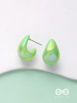Shining Crescents - Holographic Acrylic Earrings (Green)