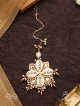 Jalkam- The Shell Cluster- Mirrors, Shells And Beads Hand Embroidered Maangtika