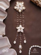 Maayin - The Magical Inflorescence - Shells, Mirrors And Beads Hand Embroidered Hair Accessory