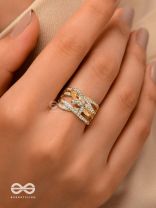 The Playful Knots - Golden Cubic Zirconia Ring (Adjustable)