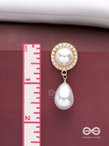 Crown Jewels - Luxe Pearl Earrings