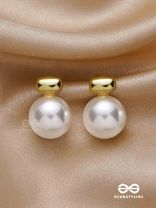 Lustrous Pearls- Subtle Stud Earrings