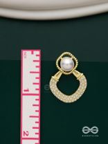 Celestial Pearls- Elegant pearl earrings