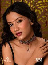 RAKTASHREE– RED ELEGANCE : OXIDIZED CHOKER WITH INTRICATE WORK AND BOLD RED ACCENTS, PERFECT FOR A TRADITIONAL LOOK