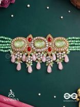 PANKHURI DHARA – SUHANA KHAN INSPIRED NECKPIECE FEATURING CASCADING PINK BEADS AND SPARKLING GEMSTONES