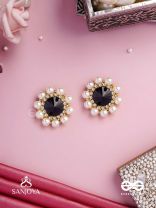 RATRIRATNA – ALIA BHATT INSPIRED EARRINGS WITH A BLACK STONE AND PEARLS, SYMBOLIZING PURITY AND ELEGANCE