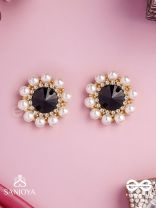 RATRIRATNA – ALIA BHATT INSPIRED EARRINGS WITH A BLACK STONE AND PEARLS, SYMBOLIZING PURITY AND ELEGANCE