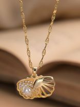 Golden Seashell - Pearl Embellished Pendant