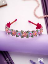 MADHUVRATA - SPRING BLOOM - DELICATE EMBROIDERED HAIR ACCESSORY WITH FLORAL MOTIFS AND BEADS