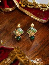 VANASHREE - QUEEN OF THE FOREST- MESMERIZING EARRINGS WITH VIBRANT GREEN AND GOLDEN ACCENTS, ADORNED WITH KUNDAN AND PEARLS