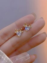 LUMINOUS FAWN - DAINTY HEART GEM DEER STUDS