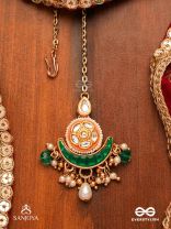 SOMALEKHA - MOON’S TRACE- MODERN YET TRADITIONAL KUNDAN MAANGTIKA WITH LUSTROUS PEARLS AND BEADS