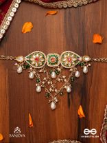 VANDEVI - GODDESS OF THE FOREST-  GRACEFUL KUNDAN NECKLACE WITH BEADS, DAINTY CHAINS AND PEARL DROPS