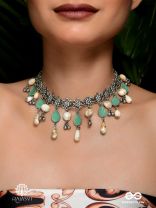 TRIBAL GRACE – EARTHY STONE AND OXIDISED NECKPIECE