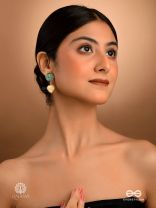 MOSS HEART - GREEN ENAMEL STUD EARRINGS