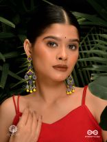 NRITYA NOVA - DUAL-TONE ENAMEL EARRING