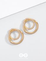 The Golden Intertwined Circles - Casual Daily-wear Studs
