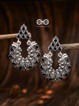 An Intricate Shimmer (Onyx Black) - The Embellished Oxidised Collection