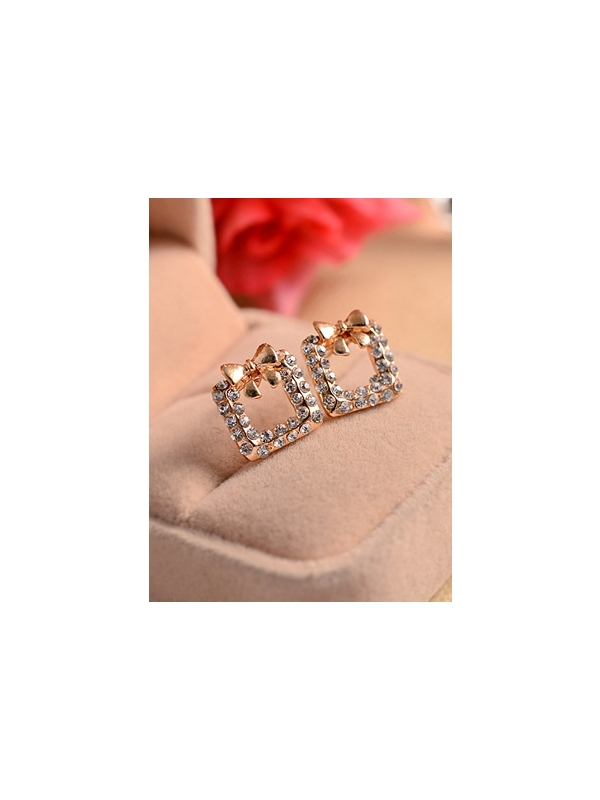 Endearing bowknot square studded earrings 